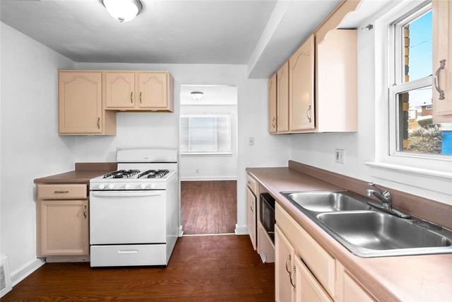 113 Penn Vista Dr, Penn Hills, PA 15235
