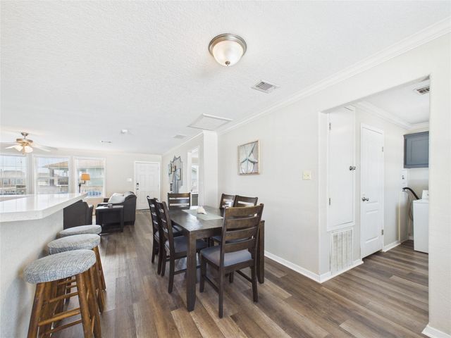905 Meynig Drive, Crystal Beach, TX 77650