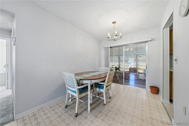 2360 W Eric Drive, Citrus Springs, FL 34434
