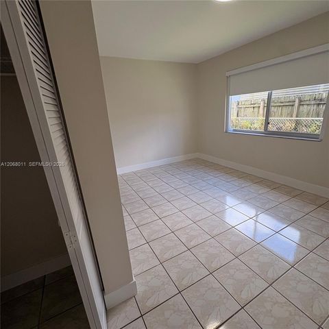 5005 SW 111th Avenue 1, Miami, FL 33165