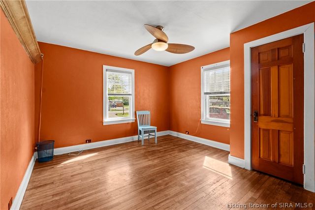 907 Allison Lane, Jeffersonville, IN 47130
