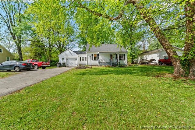 907 Allison Lane, Jeffersonville, IN 47130