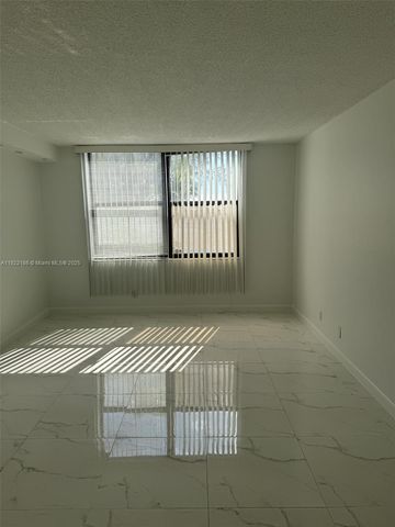 18151 NE 31st Ct 311, Aventura, FL 33160