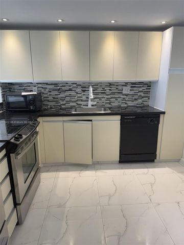 18151 NE 31st Ct 311, Aventura, FL 33160