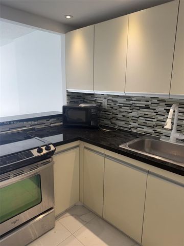 18151 NE 31st Ct 311, Aventura, FL 33160