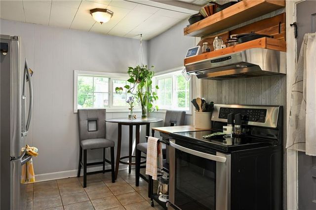 7709 Santa Fe Drive, Overland Park, KS 66204