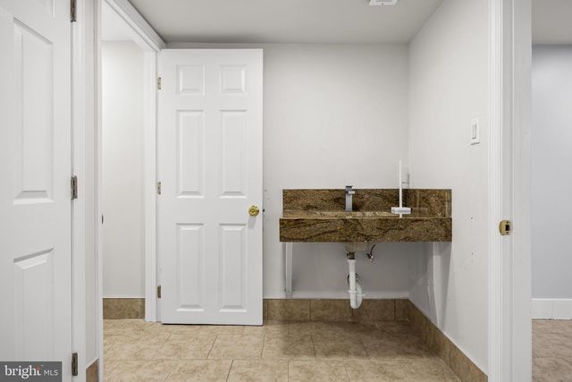 1153 MARLKRESS RD, Cherry Hill, NJ 08003