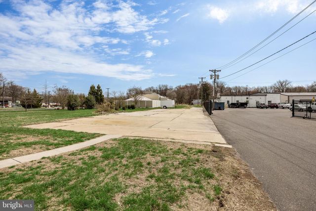 1153 MARLKRESS RD, Cherry Hill, NJ 08003