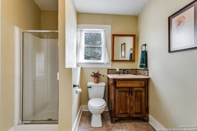 305 W ASHBY PL, San Antonio, TX 78212