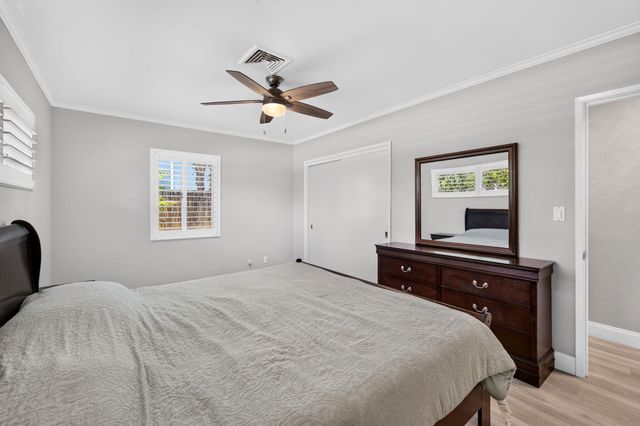1858 NE 34TH Street, Oakland Park, FL 33306