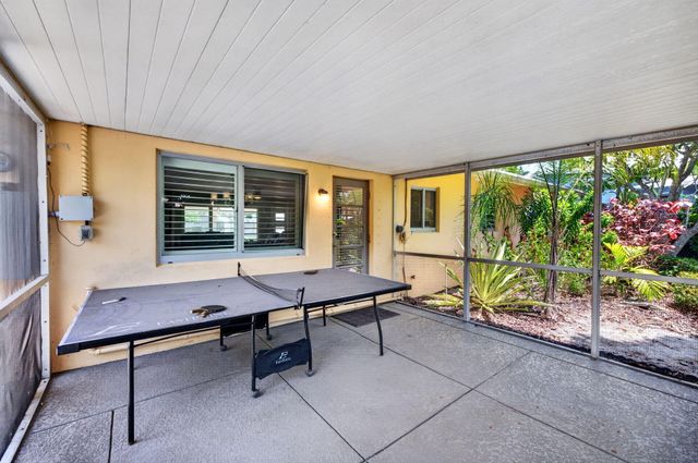 1858 NE 34TH Street, Oakland Park, FL 33306