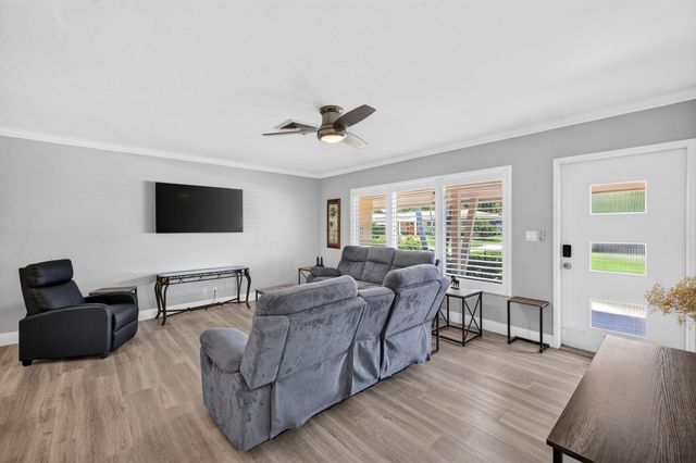 1858 NE 34TH Street, Oakland Park, FL 33306