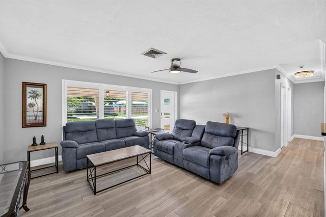 1858 NE 34TH Street, Oakland Park, FL 33306