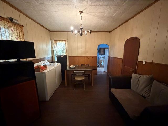 831 Reynolds Avenue, Kansas City, KS 66101