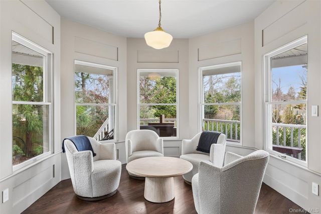 4 Glynn Drive, Shelter Island, NY 11964