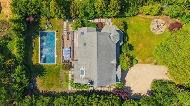 4 Glynn Drive, Shelter Island, NY 11964