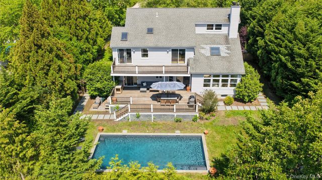 4 Glynn Drive, Shelter Island, NY 11964