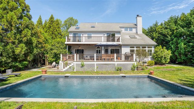 4 Glynn Drive, Shelter Island, NY 11964