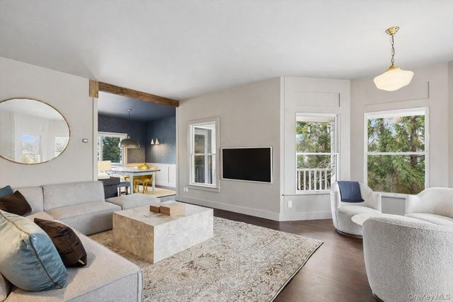 4 Glynn Drive, Shelter Island, NY 11964