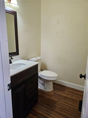 1302 Sasparilla CT, Chesapeake, VA 23320