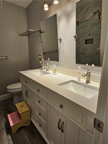 1302 Sasparilla CT, Chesapeake, VA 23320