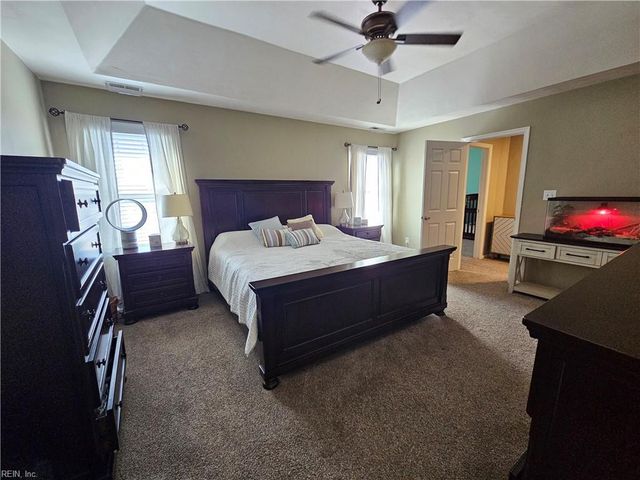 1302 Sasparilla CT, Chesapeake, VA 23320