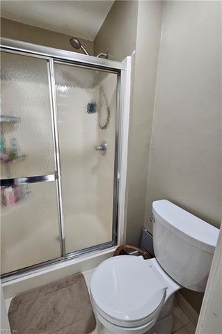 1302 Sasparilla CT, Chesapeake, VA 23320