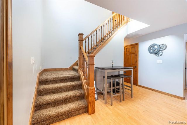 5942 Bluebush Road, Monroe, MI 48162