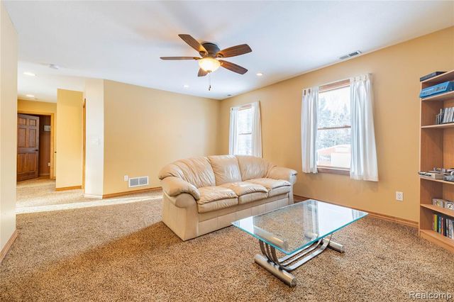 5942 Bluebush Road, Monroe, MI 48162