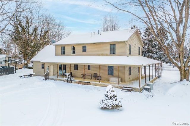 5942 Bluebush Road, Monroe, MI 48162