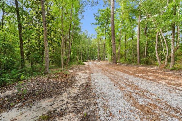 2637 Robin Hood Drive, Mobile, AL 36605