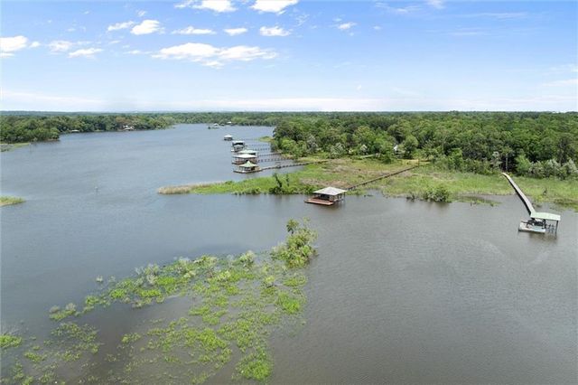 2637 Robin Hood Drive, Mobile, AL 36605