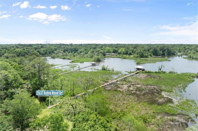 2637 Robin Hood Drive, Mobile, AL 36605