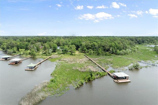 2637 Robin Hood Drive, Mobile, AL 36605