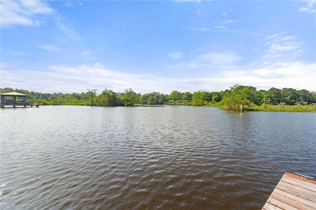 2637 Robin Hood Drive, Mobile, AL 36605