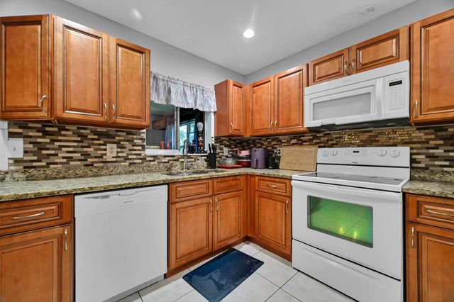 179 SE Soneto Court, Port St. Lucie, Port St Lucie, FL 34983