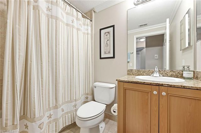 20321 Estero Gardens CIR 203, Estero, FL 33928
