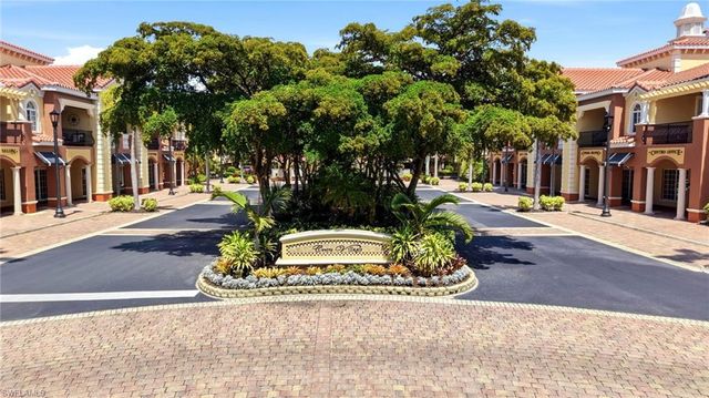 20321 Estero Gardens CIR 203, Estero, FL 33928