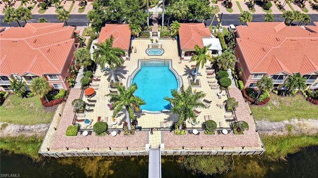 20321 Estero Gardens CIR 203, Estero, FL 33928