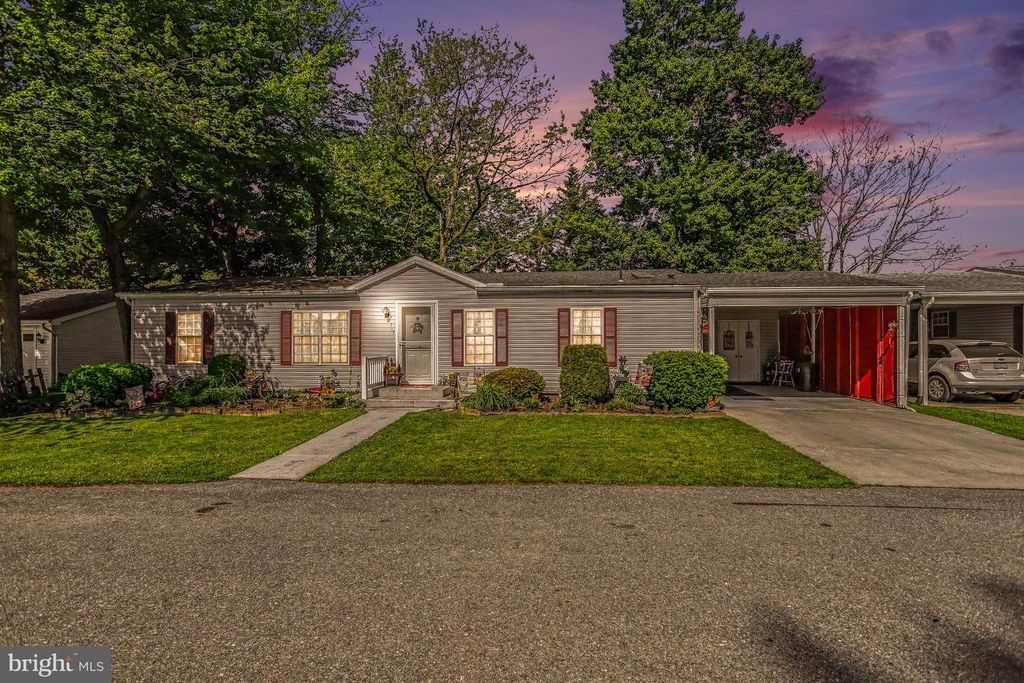 117 FROG POND HOLLOW, Abbottstown, PA 17301