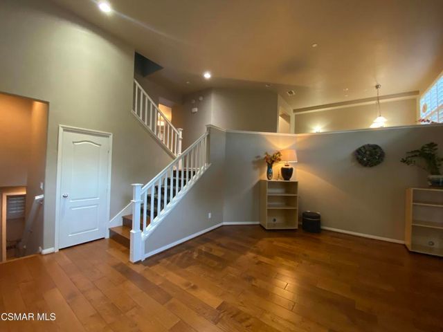 730 Tennis Club Lane, Thousand Oaks, CA 91360