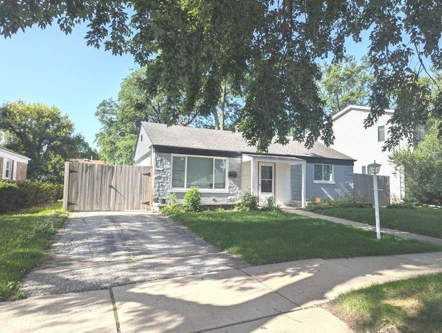2055 Magnolia Road, Homewood, IL 60430
