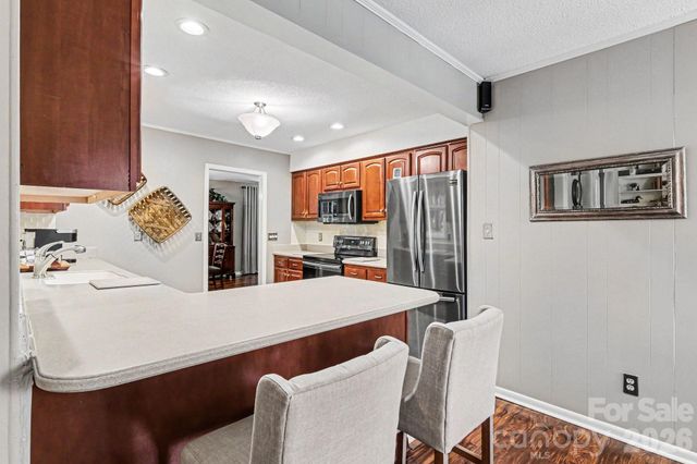 4359 Lake Shore Road N, Denver, NC 28037
