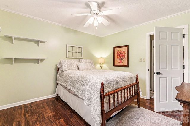 4359 Lake Shore Road N, Denver, NC 28037