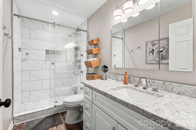 4359 Lake Shore Road N, Denver, NC 28037
