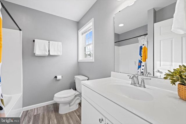 9 W HIGH ST, Seaford, DE 19973