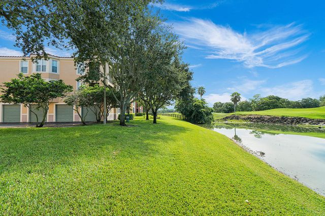 11740 Saint Andrews Place 308, Wellington, FL 33414