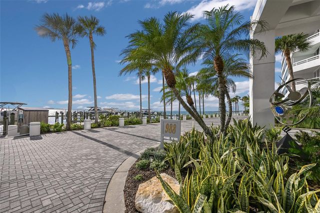 988 BLVD OF THE ARTS 1710, Sarasota, FL 34236