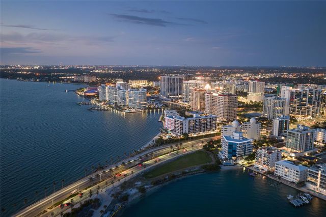 988 BLVD OF THE ARTS 1710, Sarasota, FL 34236