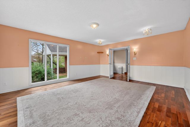 700 N REID HOOKER RD N, Eads, TN 38028